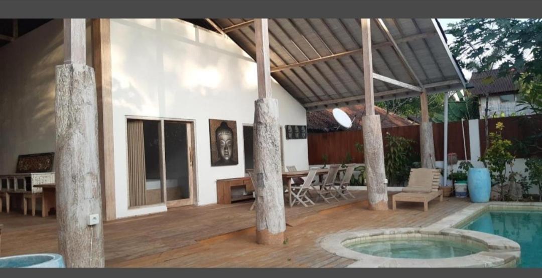 David Villa Gili Trawangan Pokoj fotografie